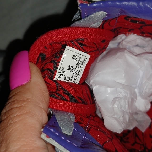 ð¥VANS OFF THE WALL MARVEL'S Back to school - Picture 12 of 12